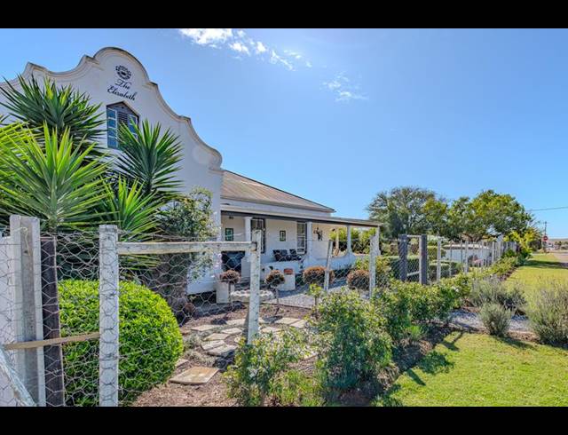 4 BEDROOM HOUSE FOR SALE IN RIVIERSONDEREND